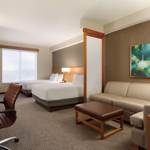 Queen Room Two Queen Beds Sofa Bed High Floor